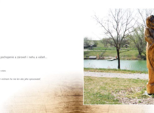 Výtvarná socha v parku hotela