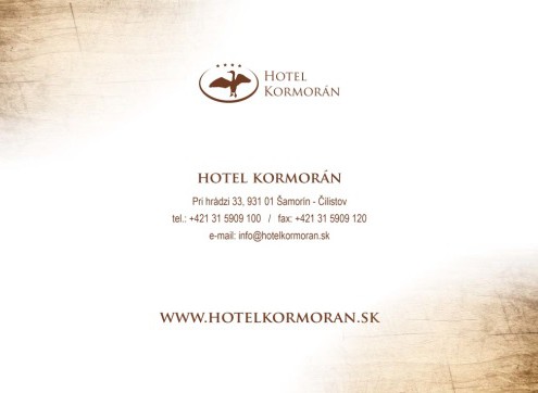 Prírodná socha v areáli Kormorán