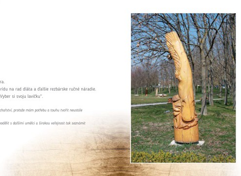 Prírodná socha v areáli hotela Kormorán